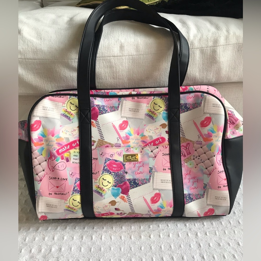 Betsy Johnson Colourful XL Overnight Weekender Duffel Tote Bag straps Pockets